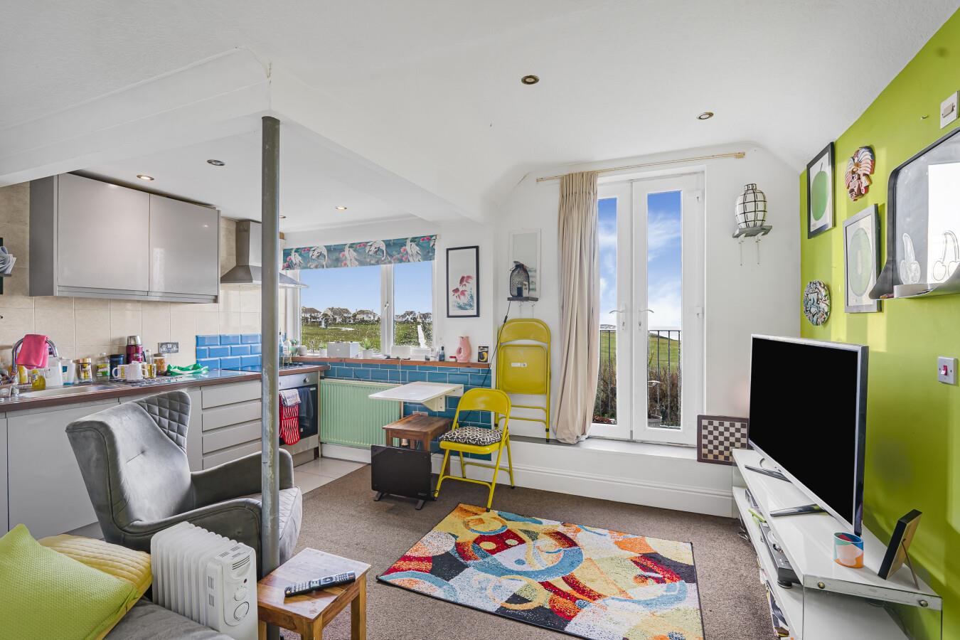 Atlantic Road, Newquay photo - 2